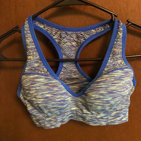 PINK Victoria’s Secret blue/green padded sports bra. Size XS (AA-B). - Picture 3 of 4